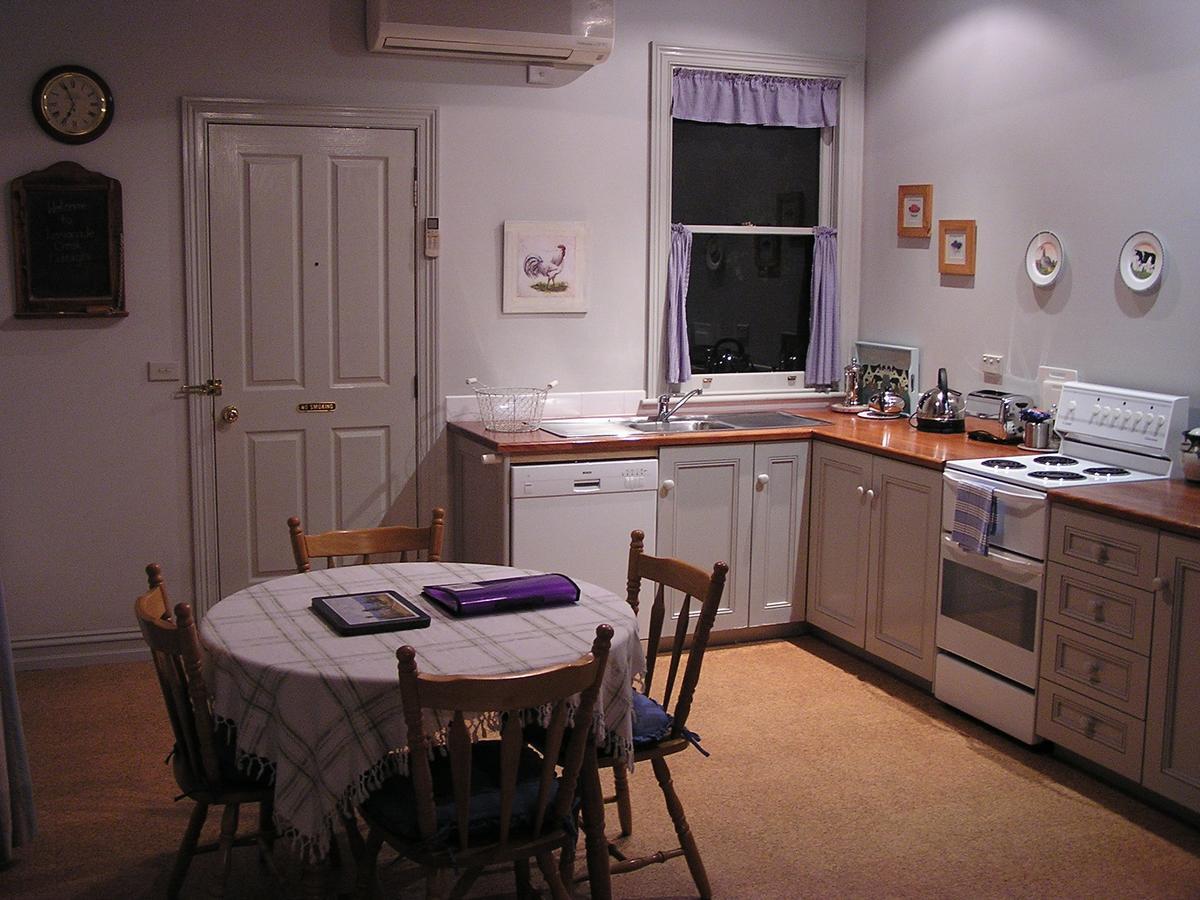 Lemonade Creek Cottages 론 외부 사진