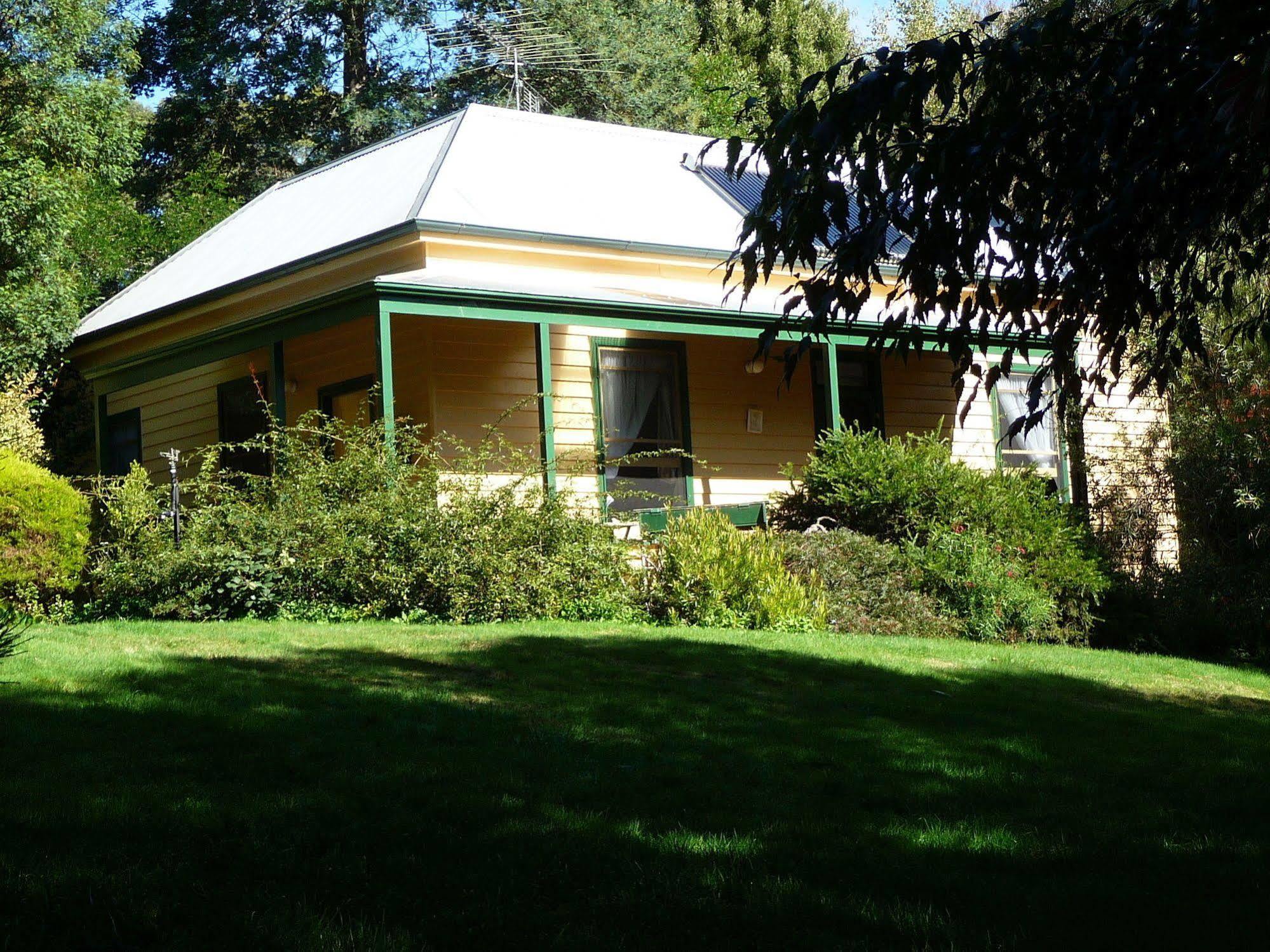 Lemonade Creek Cottages 론 외부 사진